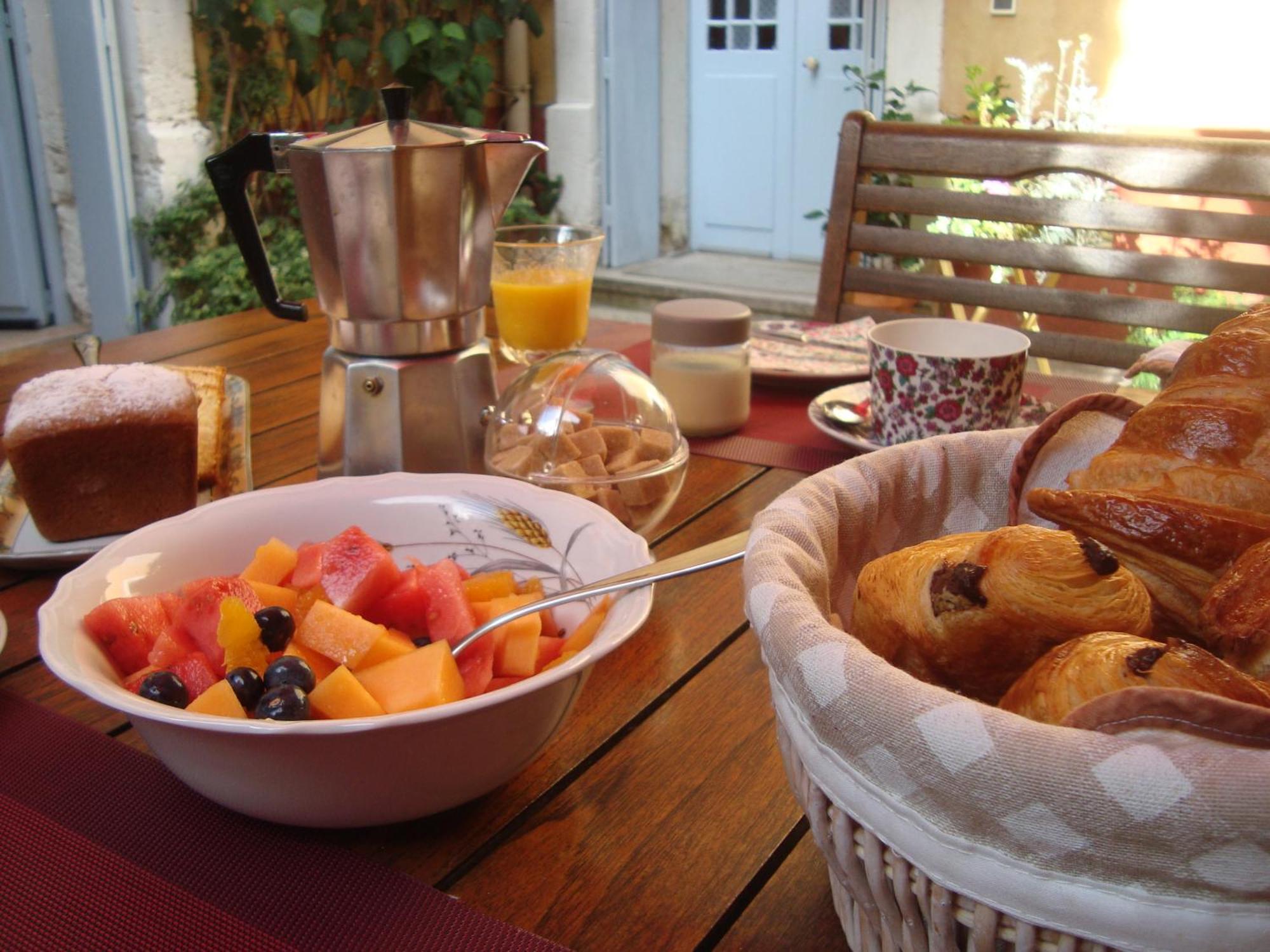 Bed And Breakfast Au Soleil Marsillargues Dış mekan fotoğraf